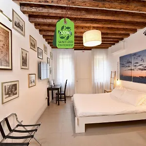 sottopiano-your-cozy-room.hotelinveneto.com/
